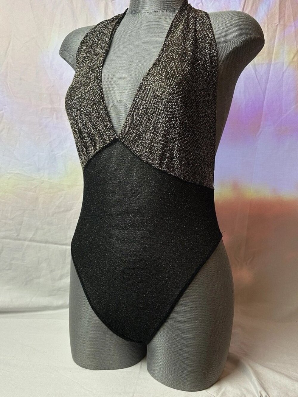 Vtg Victoria’s Secret Black Metallic Strappy Bodysuit Size S Thong Gold Label